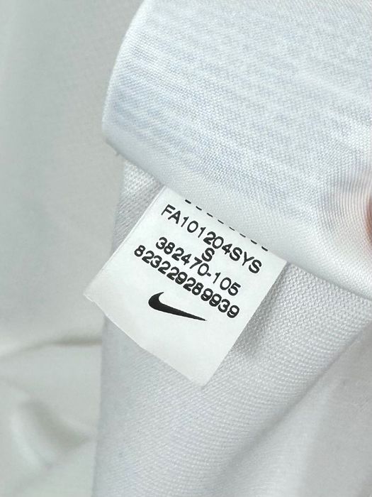 Koszulka piłkarska Nike Manchester United 2010/12; koszulka wyjazdowa