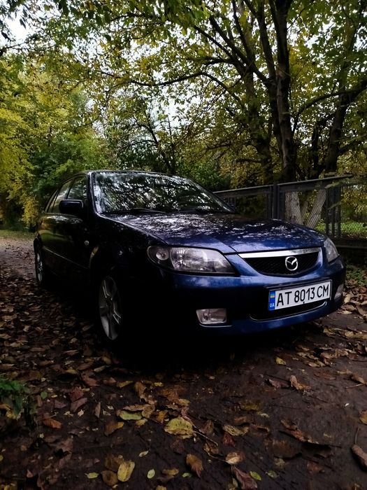 Продаж авто Mazda 323F