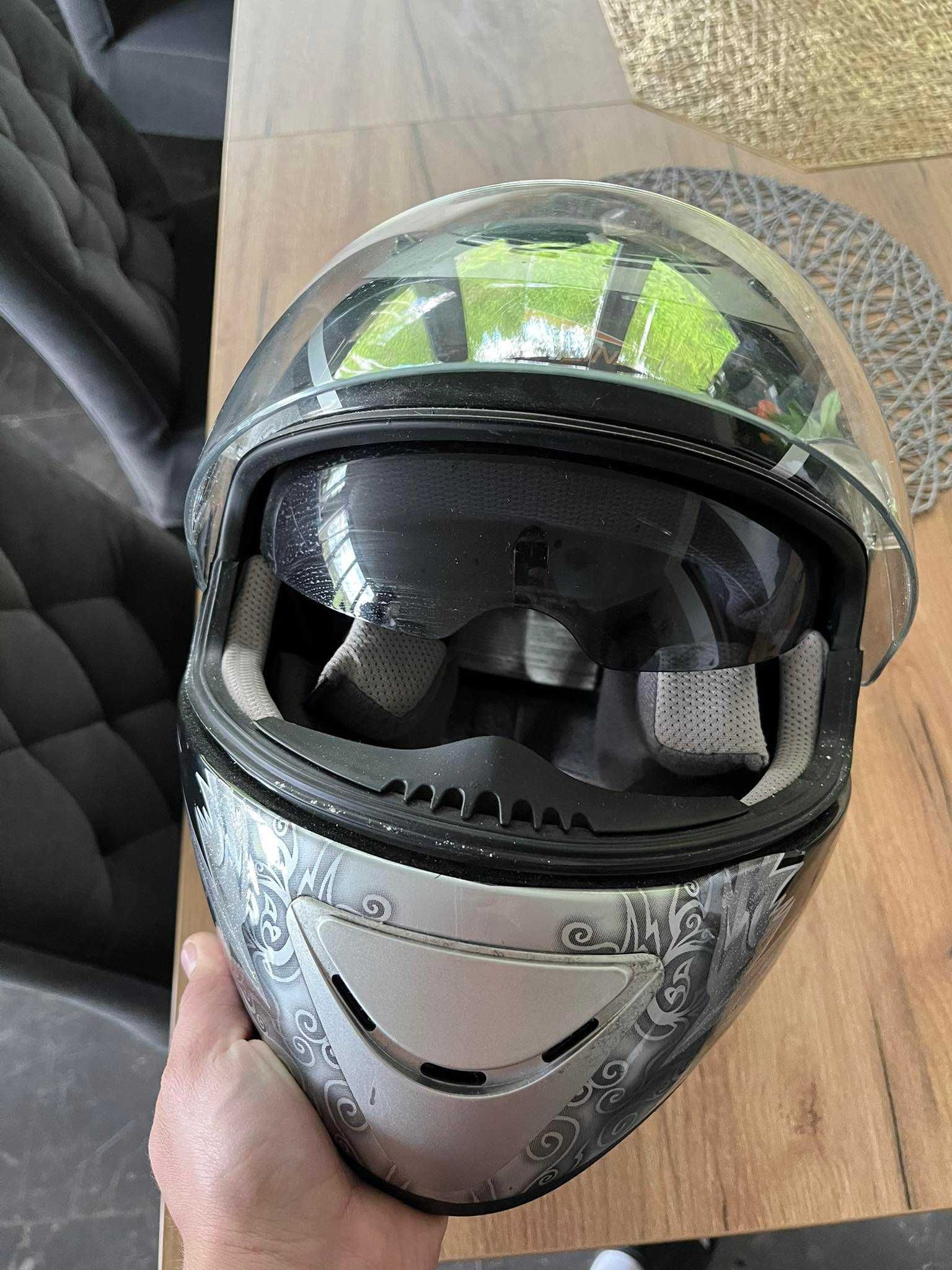 Piękny Kask Motocyklowy Damski z Okularami przeciwsłonecznymi Stan BDB