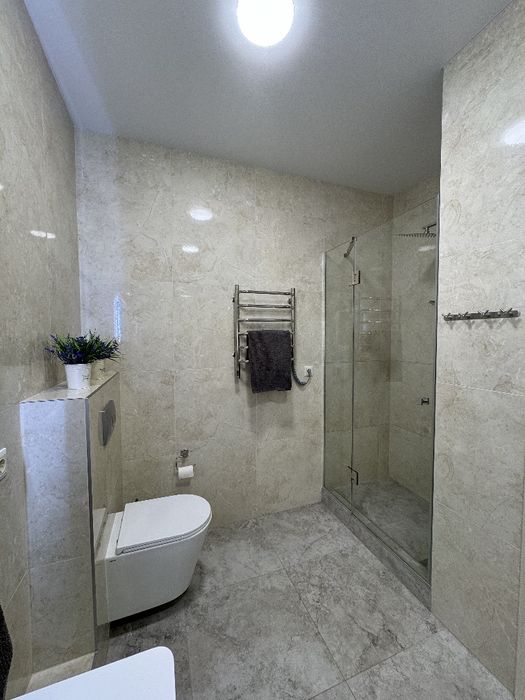 Шикарний будинок з комфортом