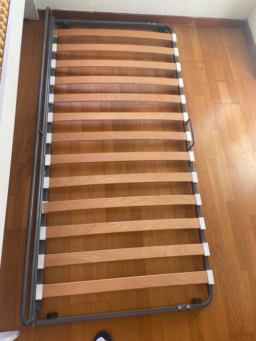 Cama solteiro IKEA 90x200 cm com estrado LURÖY - DESMONTADO