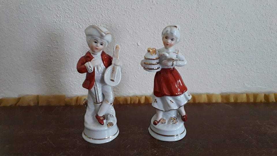 Casal Decorativo em Loiça