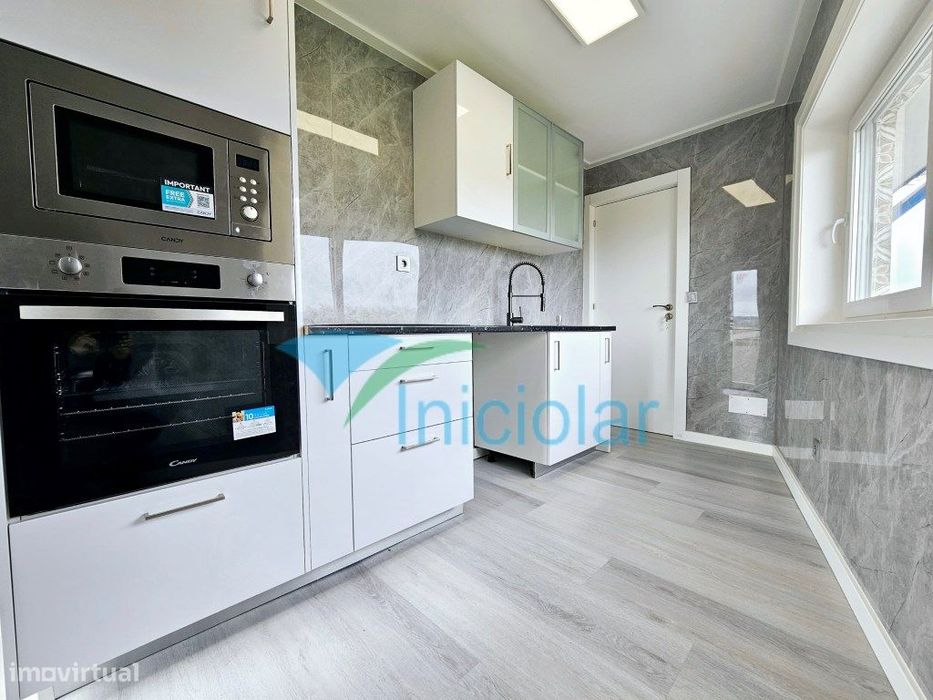 T3 Ermesinde| Totalmente Renovado| Suite| Varanda| L. Garagem