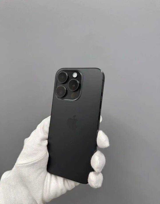 iPhone 15 Pro, 256 ГБ