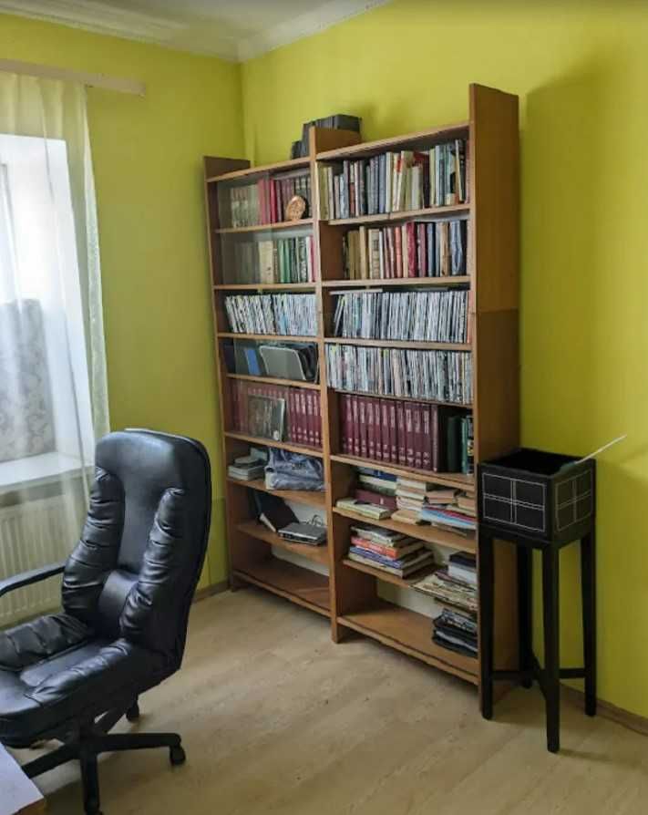 Будинок автономний 240м.кв., в Харкові район Ледного тихе місто! SE