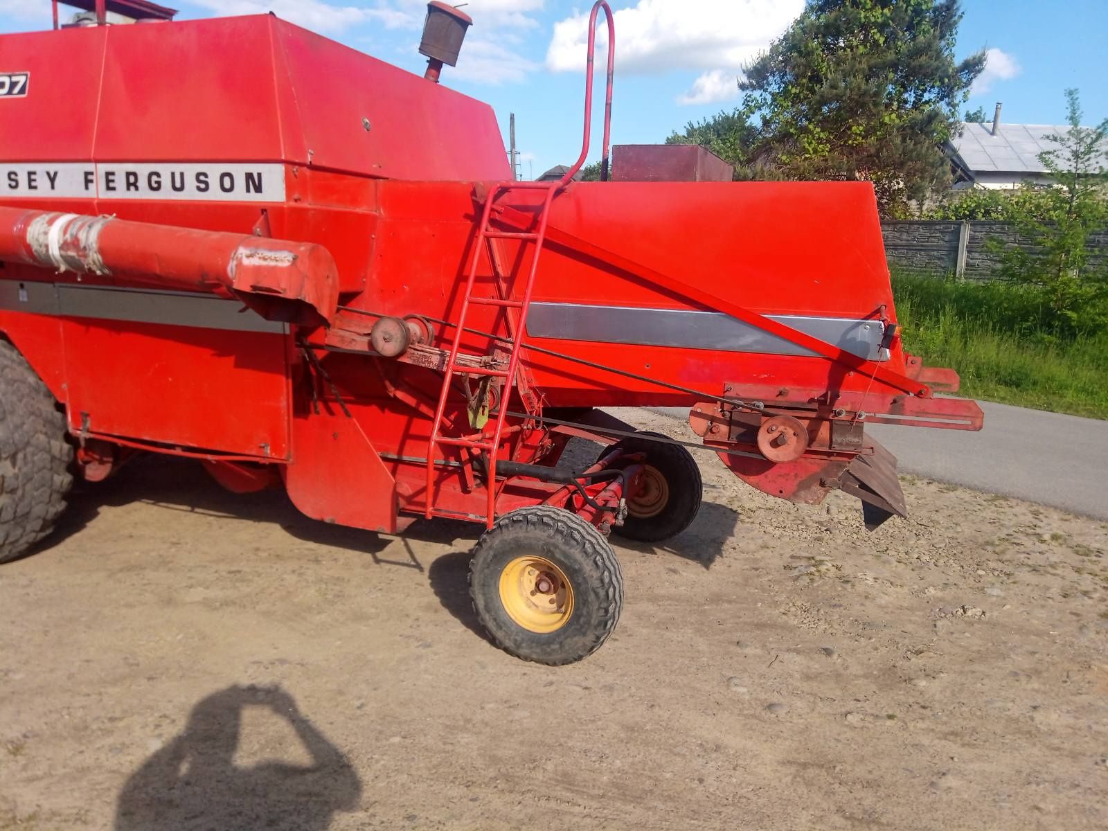 Продам комбайн 307