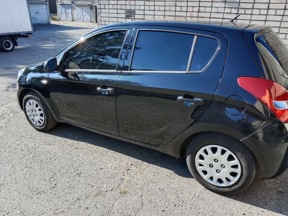 Продам хюндай i20 1,4дизель 2011г.в