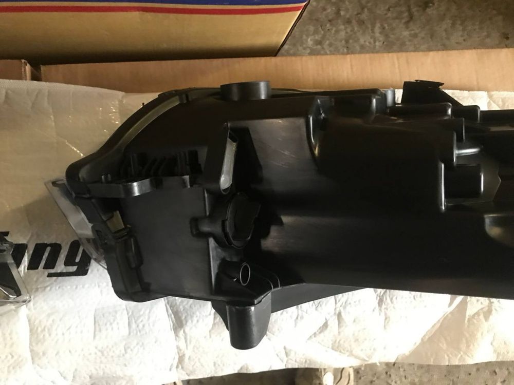 Фара Citroen C-elyese 2017 2018 2019 2020 2021 2022