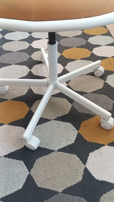 Krzesło biurowe dla dzieci