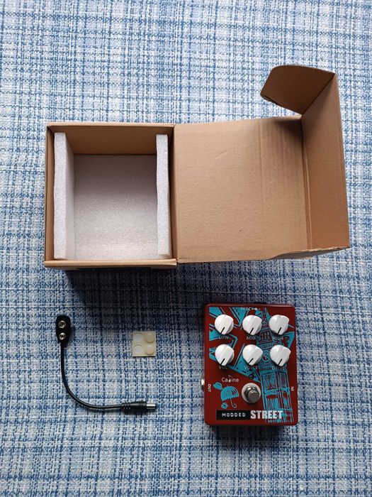 Caline CP-58 Baker Street (modificado)