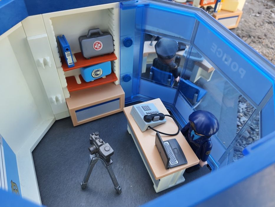 Figuras Playmobil policia - esquadra, barco, etc