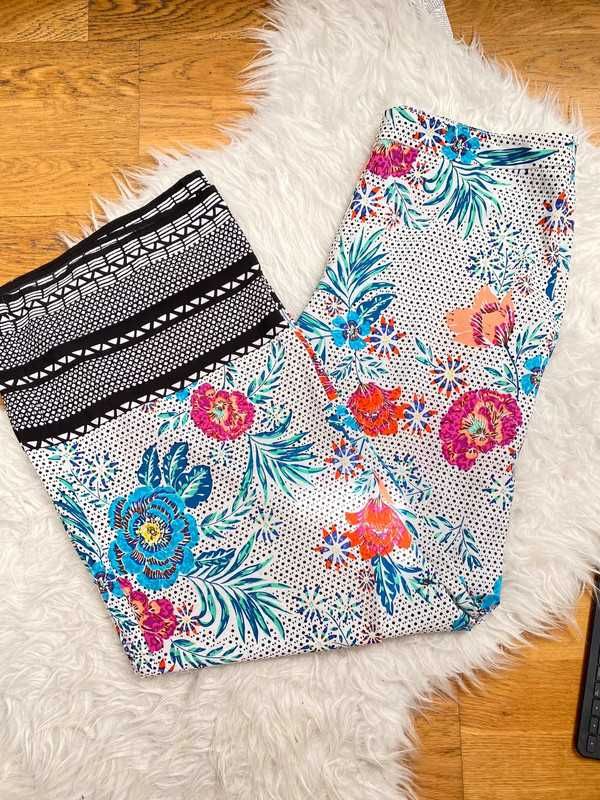 Spodnie z szeroką nogawką wiosenne f&f rozmiar 2xl xxl w kwiaty