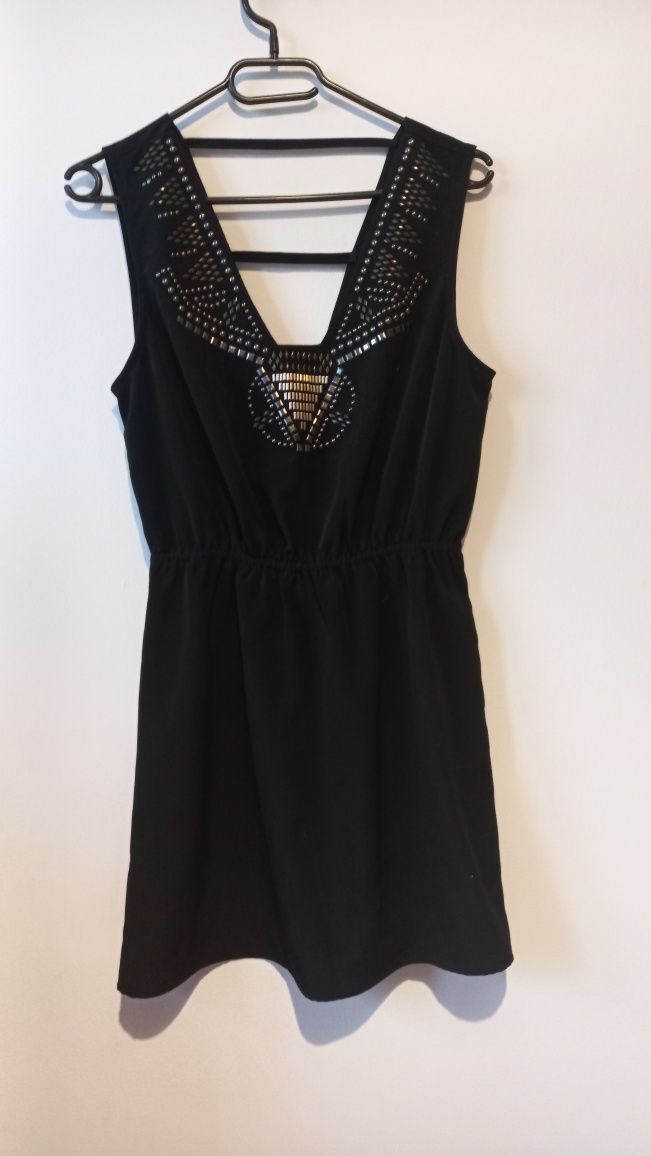 czarna zdobiona sukienka rozmiar S/M
