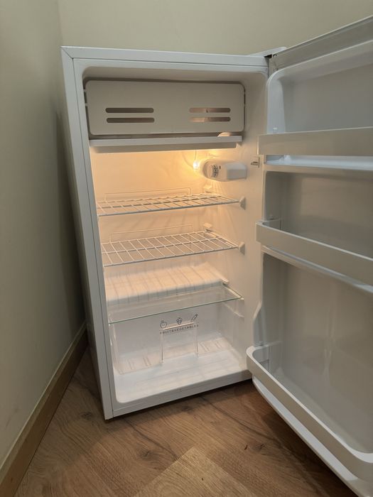 Frigorifico -  electronia modelo Hs121LN III