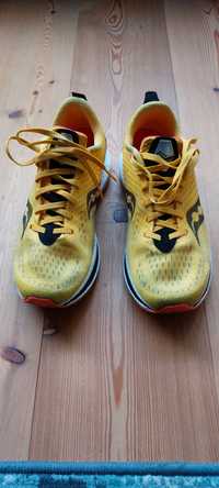 Saucony endorphin speed