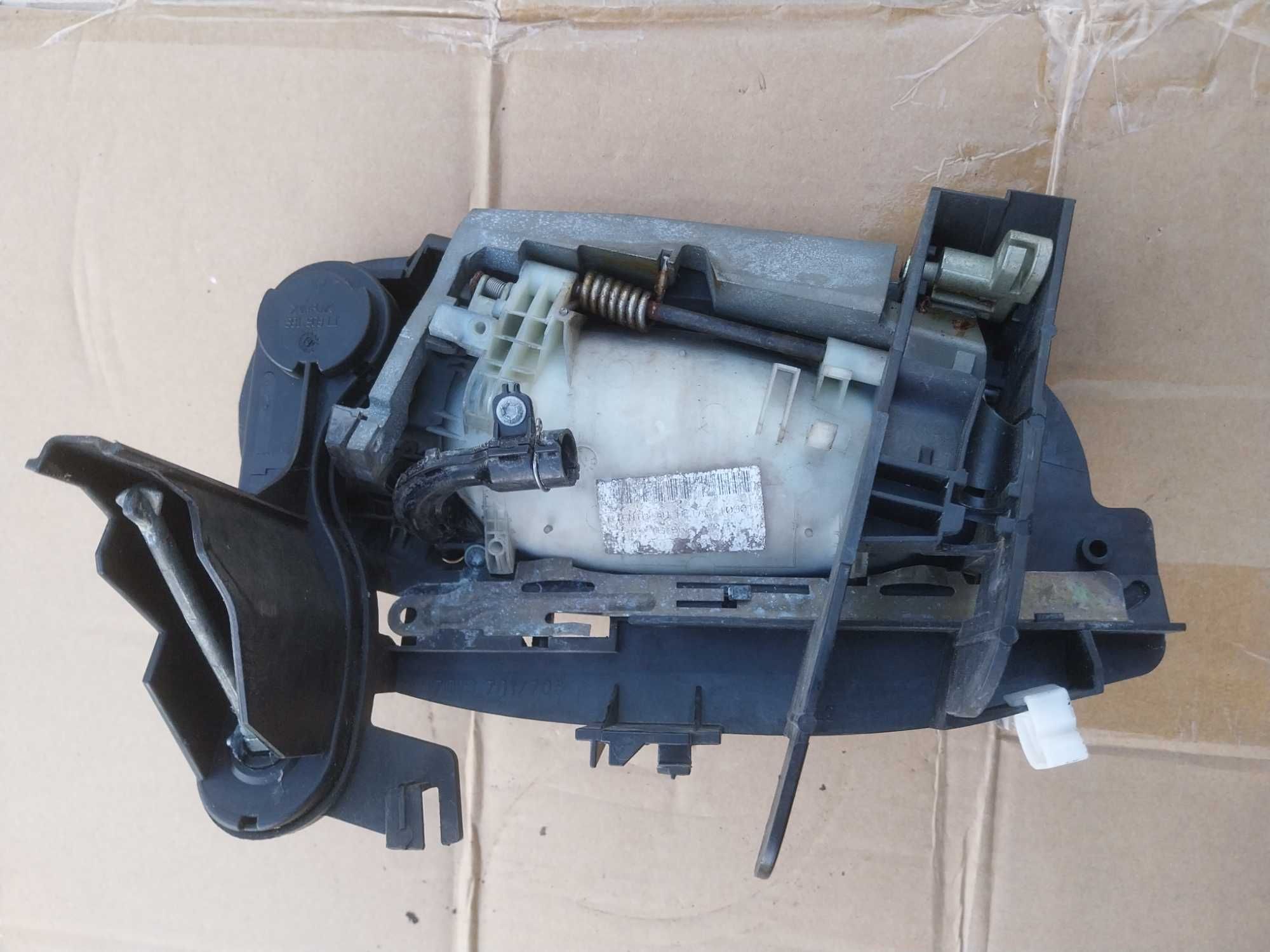 Klamka Drzwi Lewy Przód Kierowcy BMW E65 E66 Orientblau PRZEDLIFT