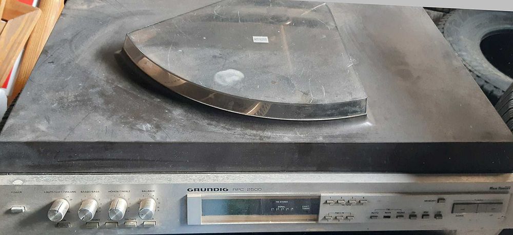 Магнітола , музичний комбайн GRUNDIG RPC 2500