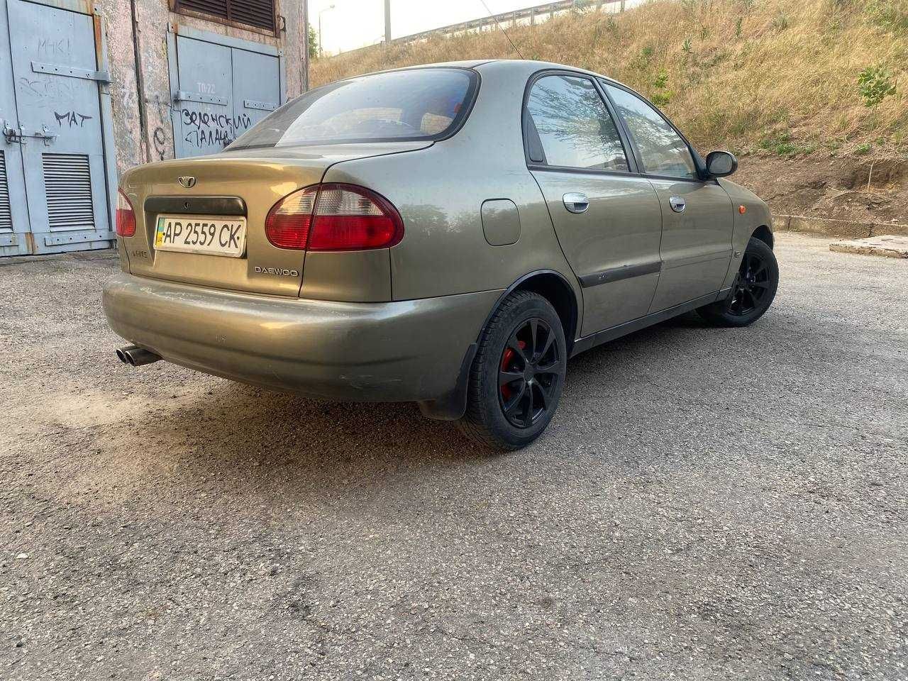 Легковий автомобіль | Daewoo Lanos 1.5 |