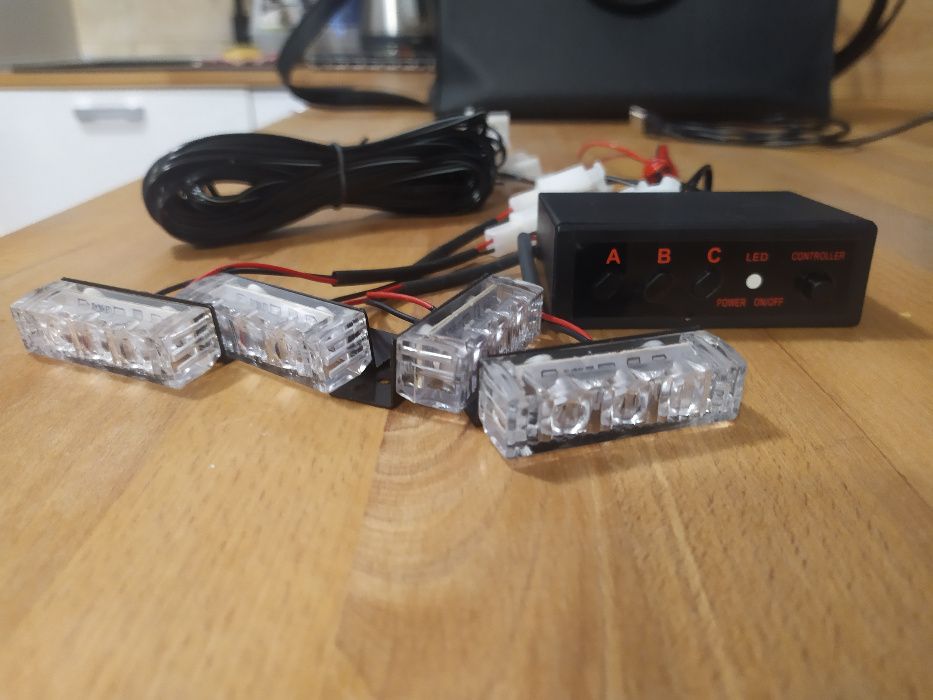 Zestaw lamp LED kolor pomarańczowy stroboskop 4/6/8 szt.