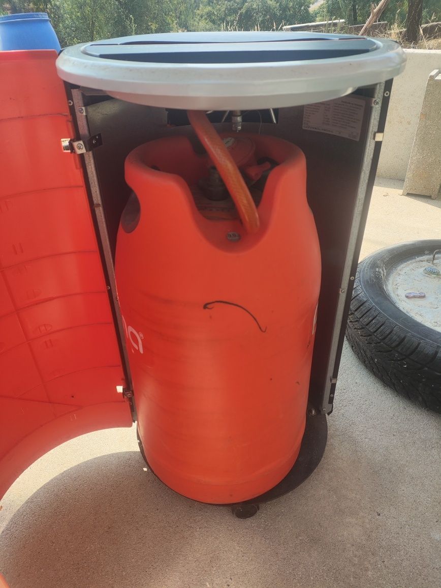 Aquecedor gás hotspot Galp laranja com Bilha pluma