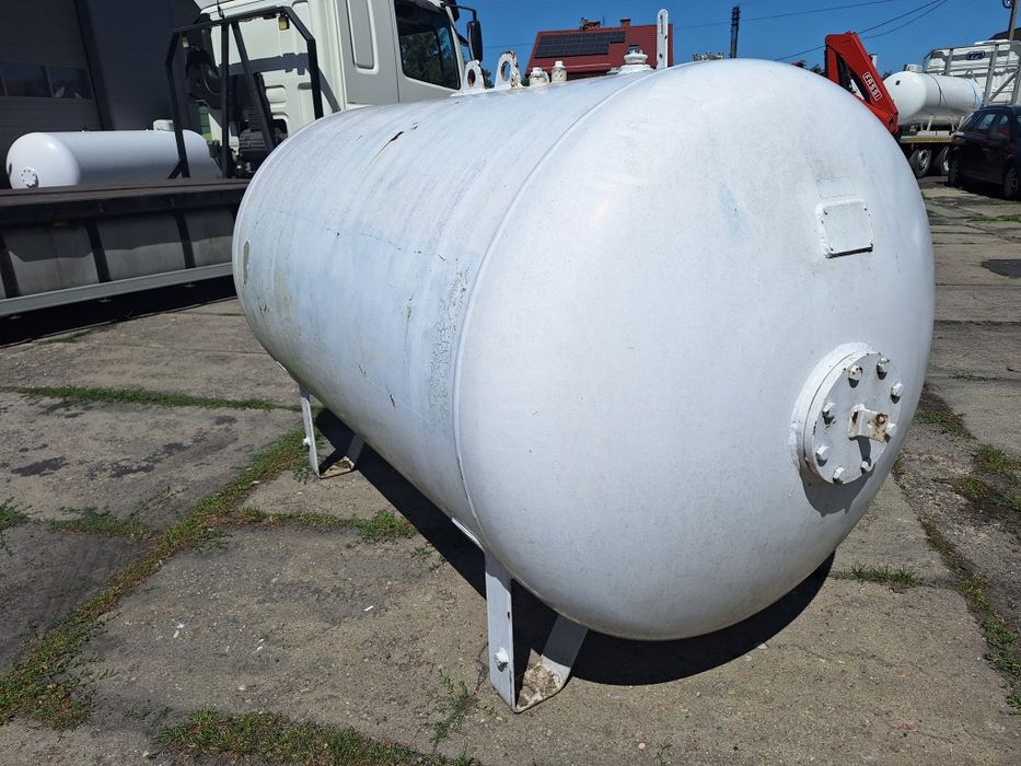 Zbiornik po gazie LPG 2700 litrów na wodę ropę szambo olej deszczówkę