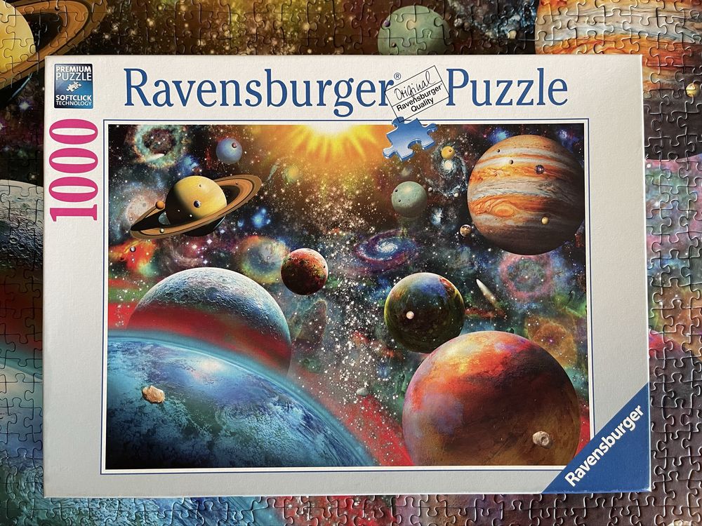 Niekompletne puzzle Kosmos Ravensburger, na kolaż