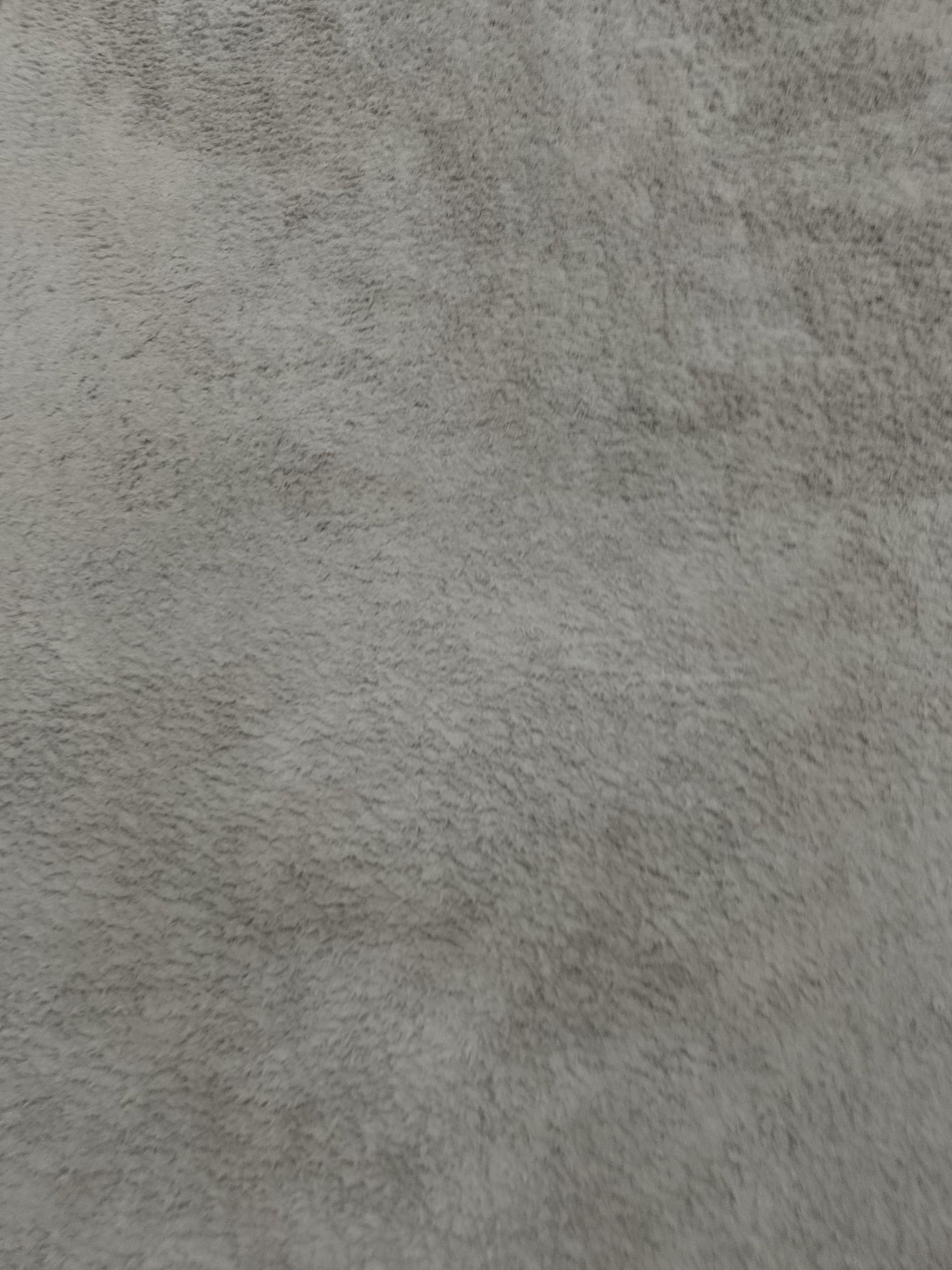 Sprzedam dywanik 200x103 cm