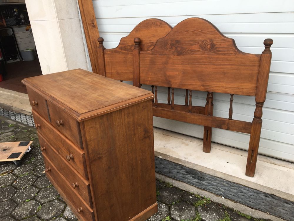 Cama de Solteiro em Pinho + cómoda