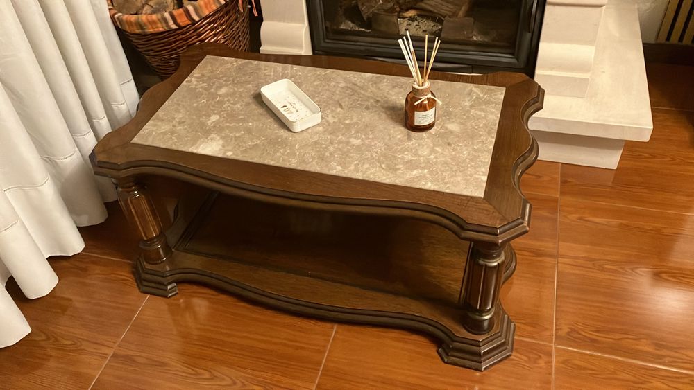 Mesa de centro em Madeira e Mármore