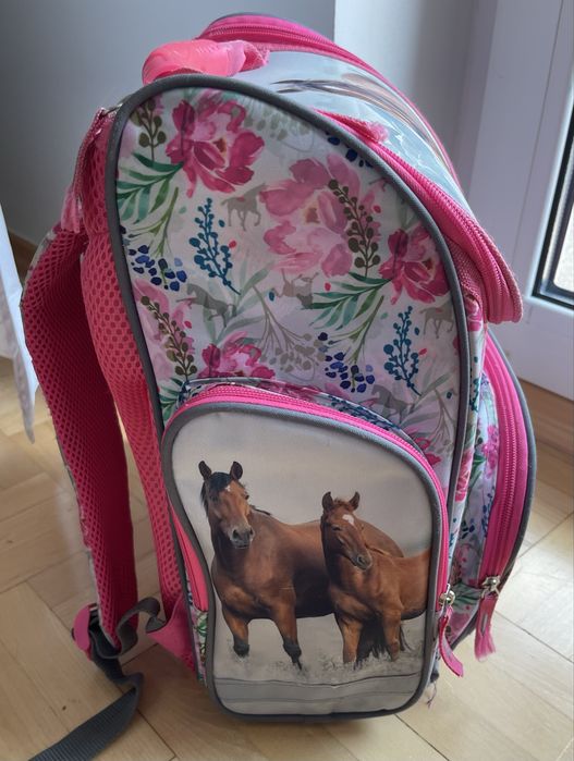 Plecak dziewczęcy Konie