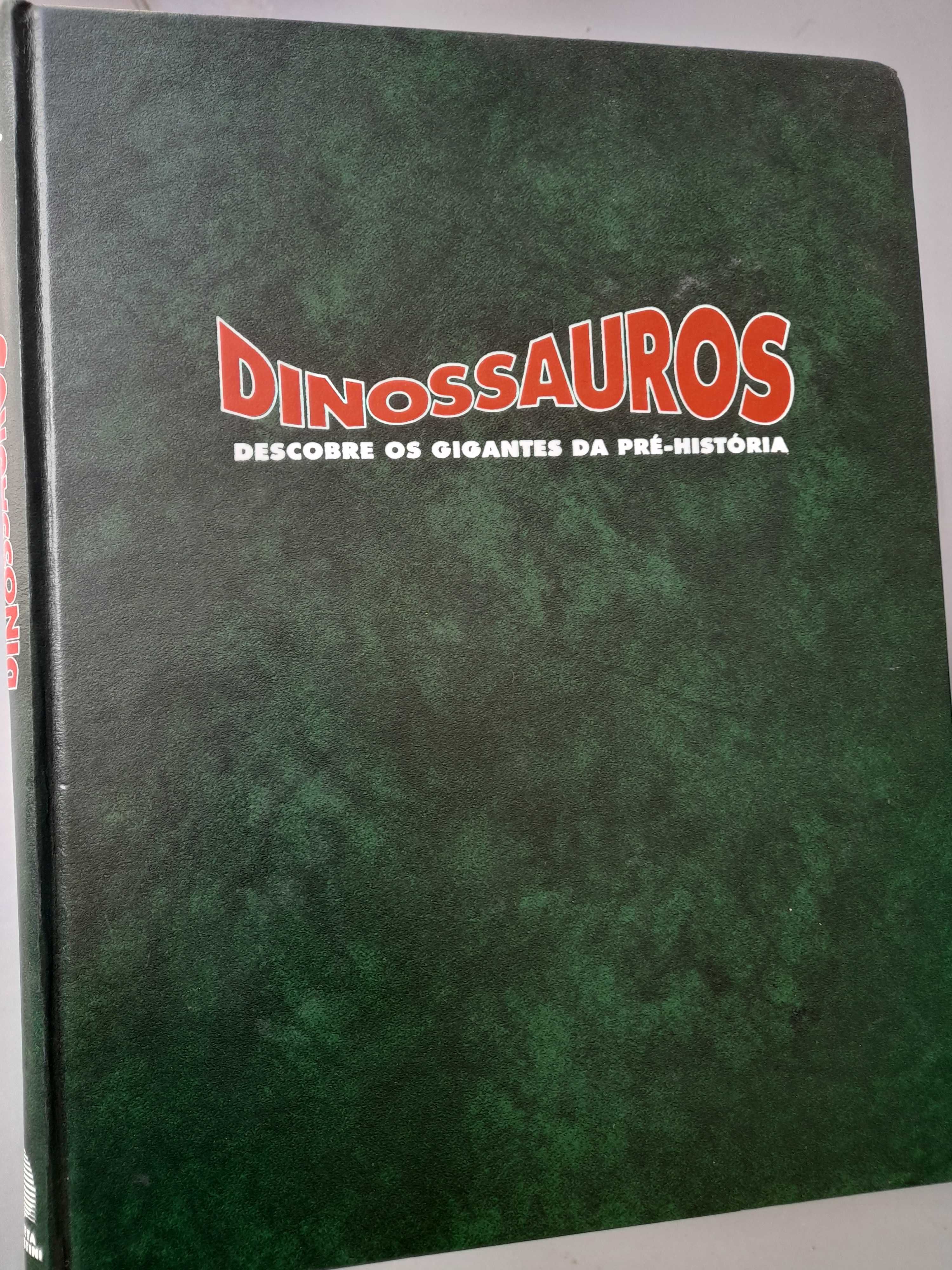 Vendo enciclopedia sobre dinossauros 11 volumes