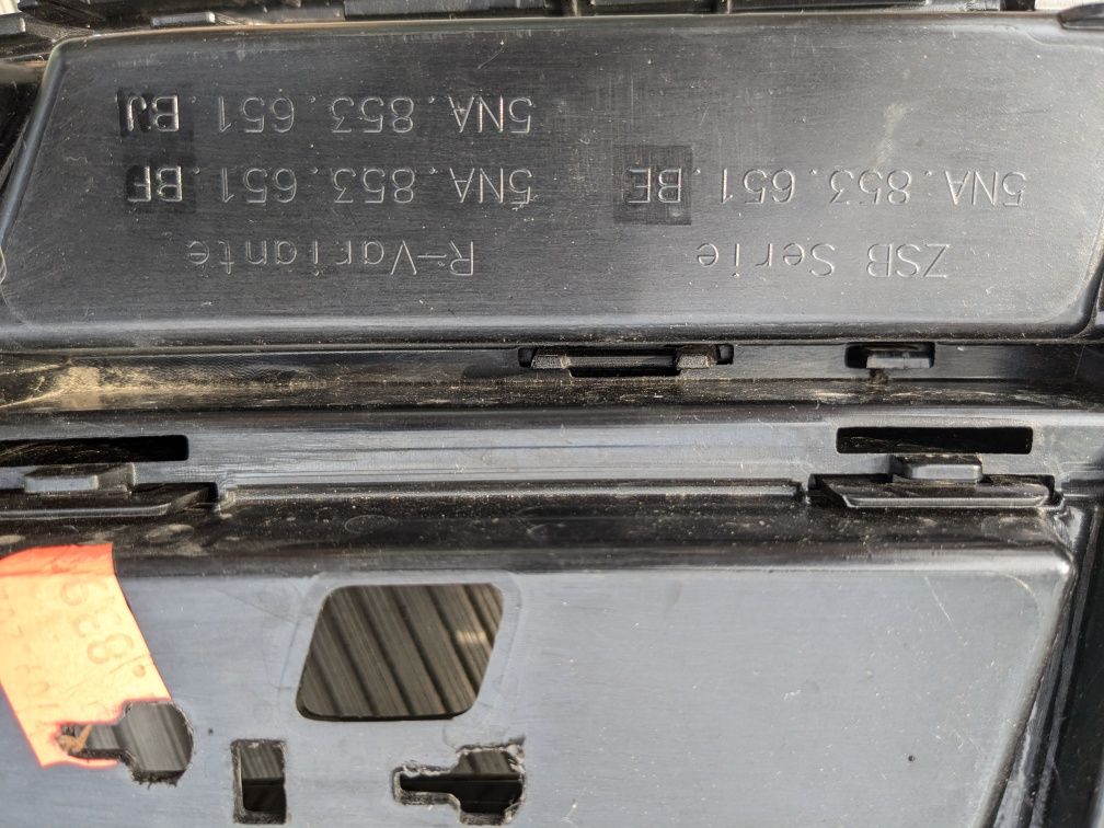 Grill Tiguan II LIFT R Line