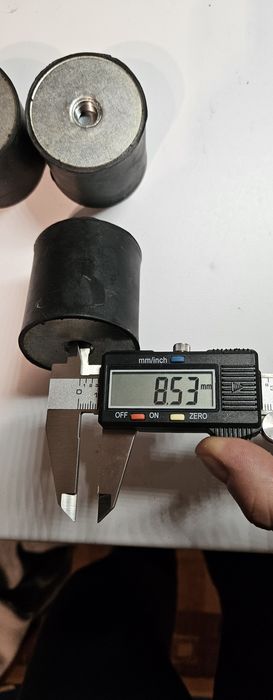 Tuleja izolatora gumowy amortyzator m8 tulejka amortyzująca 3 szt