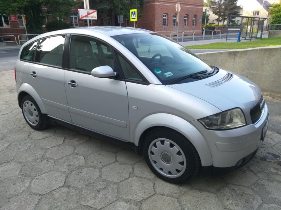 Audi A2 1.6 Benzyna 2002 r ekonomiczny KLIMA Serwisowany