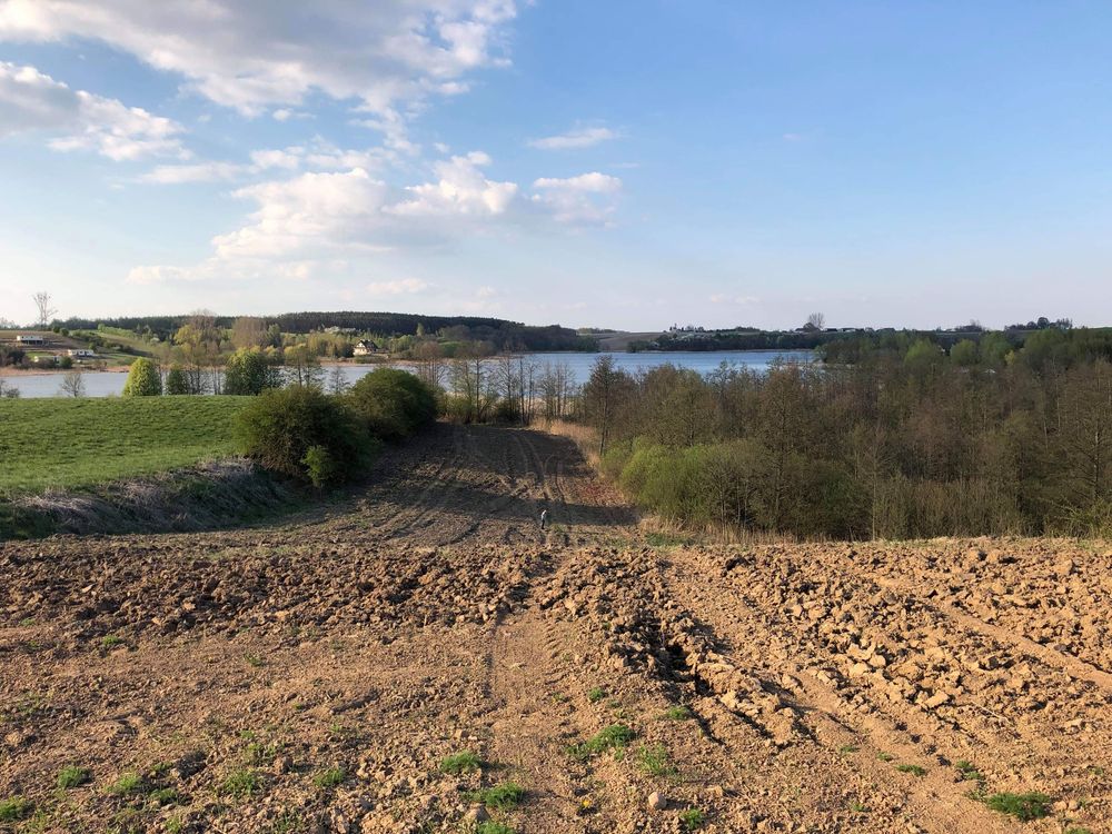 Dzialka nad jeziorem Kleszczyn z linia brzegową 1.1 h