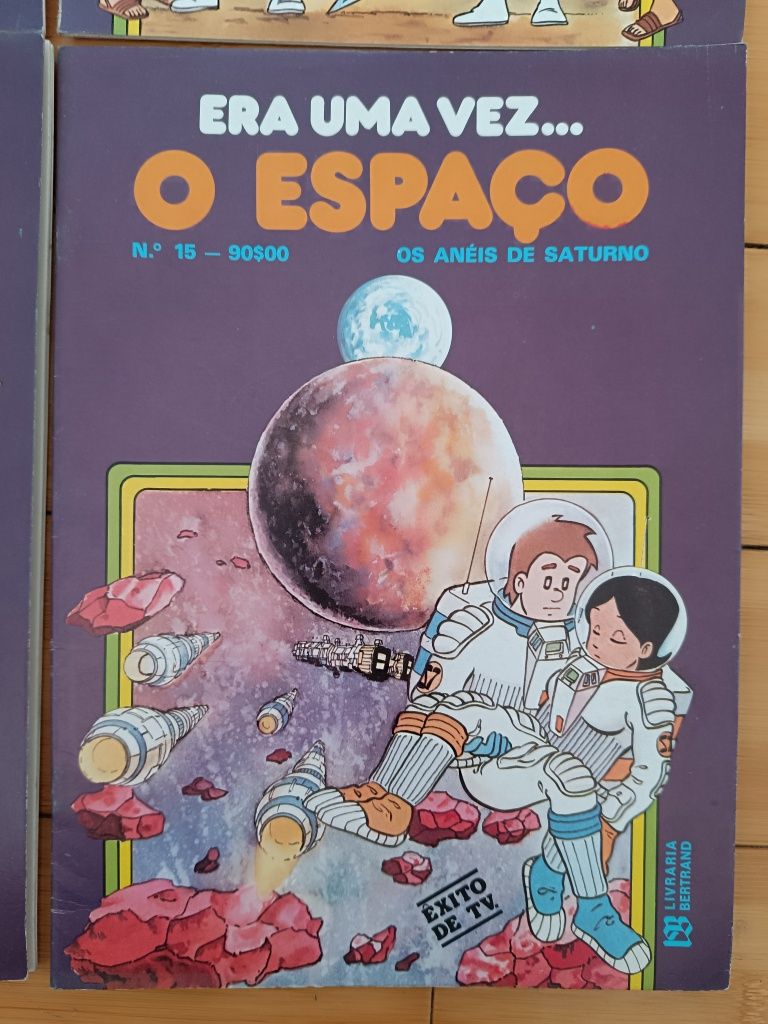 Coleção de fascículos Era uma vez... O espaço