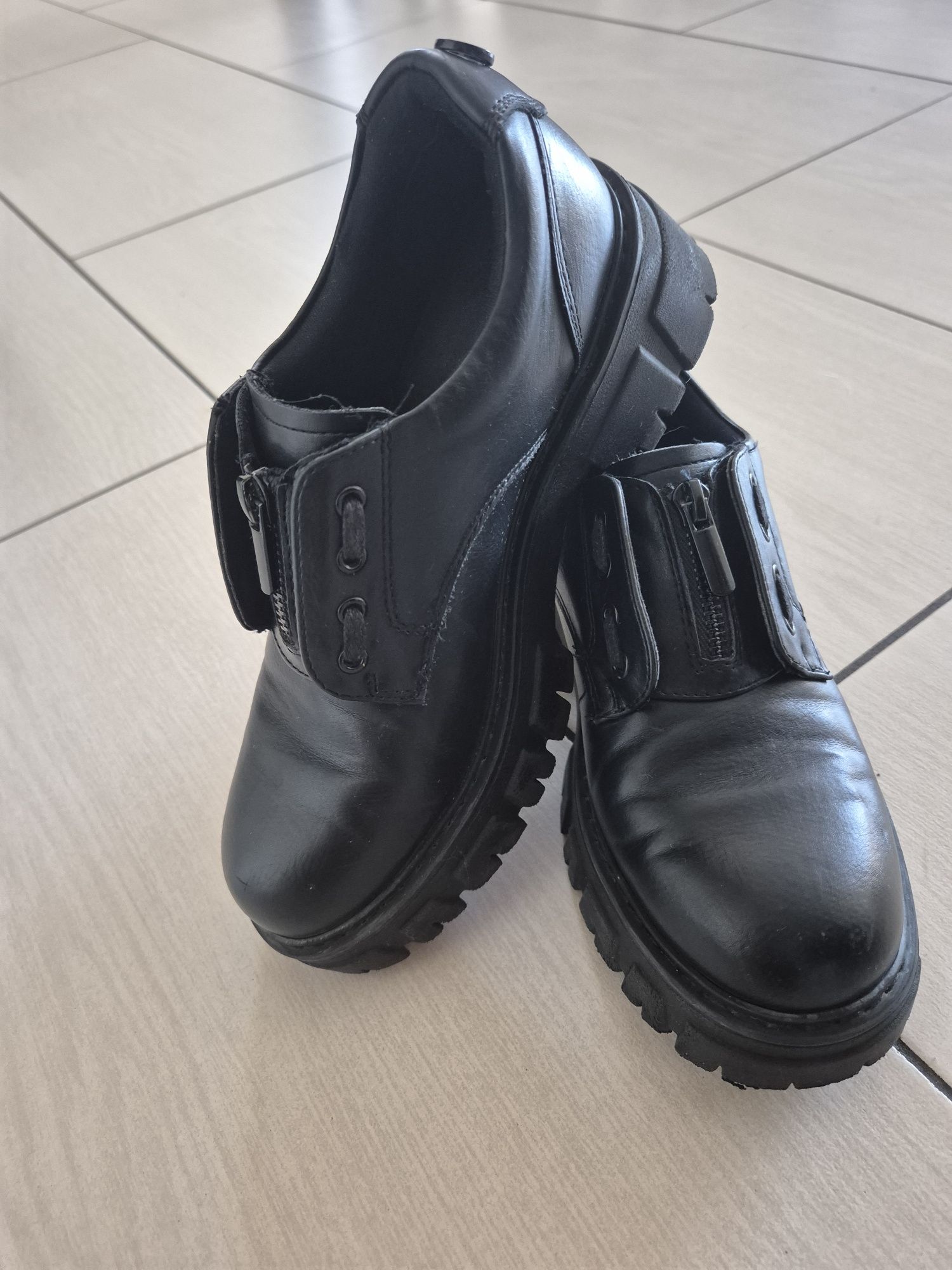 Buty damskie czarne