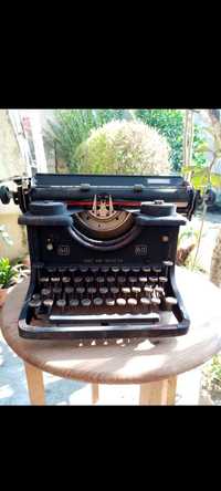 Maquina escrever Invicta