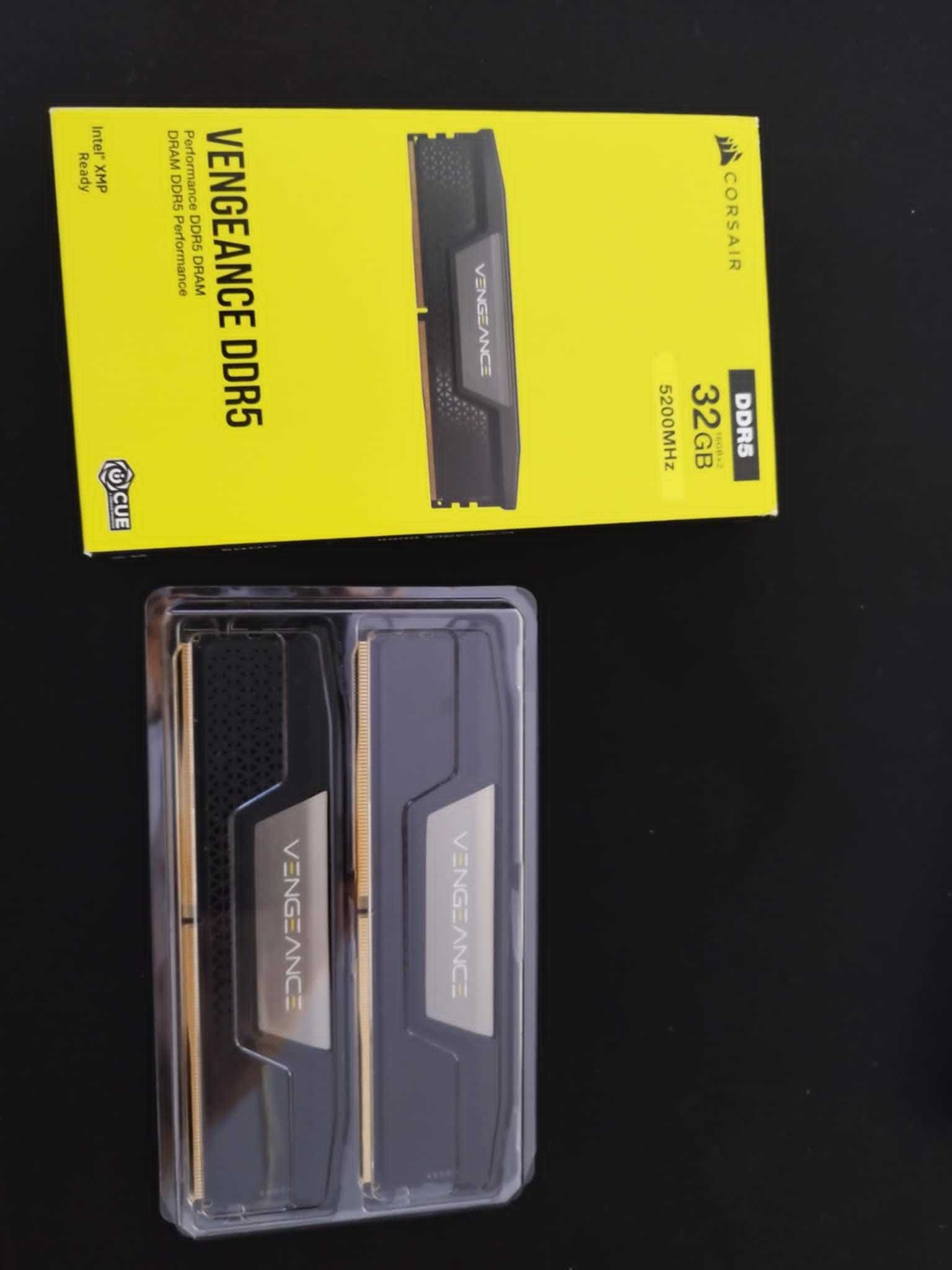 Memória RAM Corsair Vengeance 32GB (2x16GB) DDR5-5200MHz CL40 Preta
