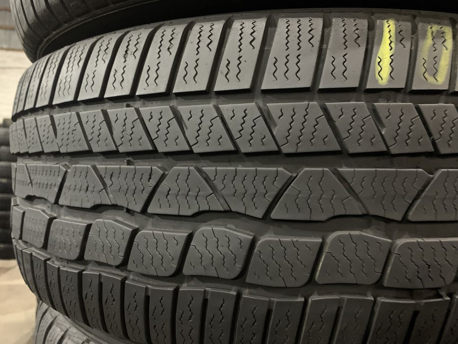 Шини б/у зима ПАРа Т 235/45 19 Continental Winter ts 830p