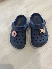 Buty, crocs granatowe, rozmiar C9