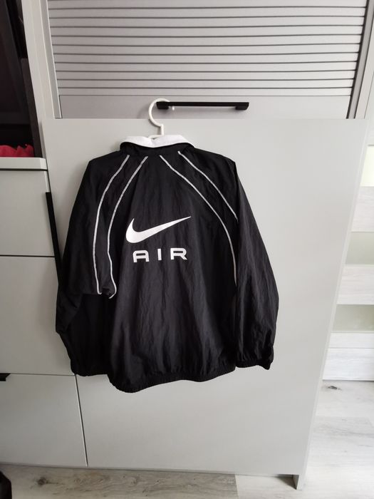 Sportowa kurtka Nike rozm 128 - 137