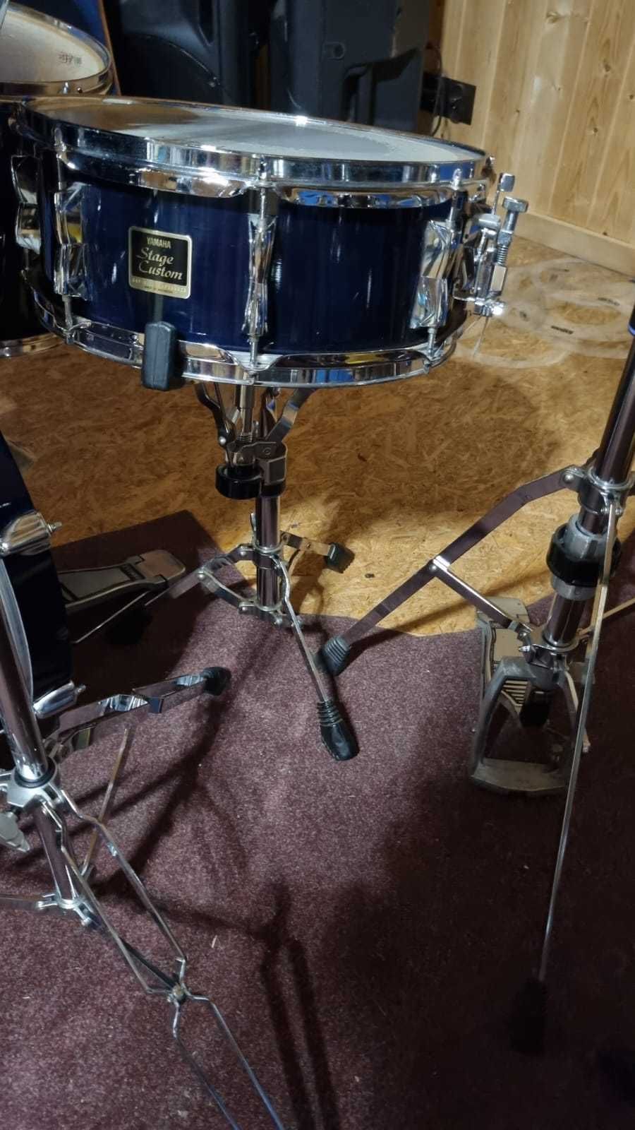 YAMAHA STAGE CUSTOM bass drum 20" - komplet + talerze SABIAN B8Pro
