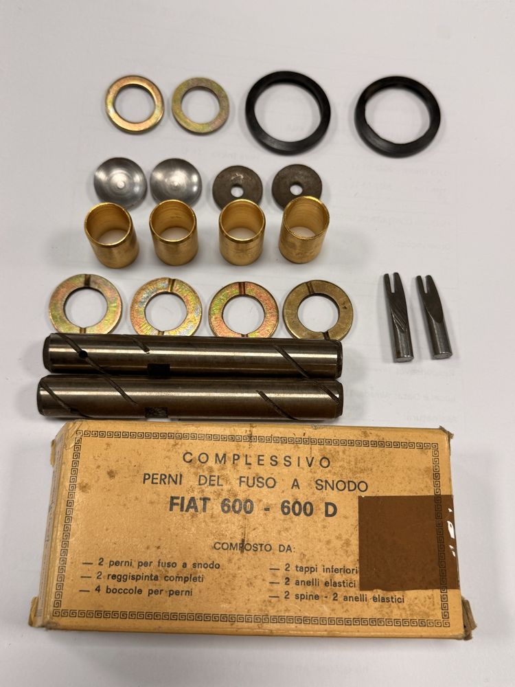 Fiat 600d Kit reparação manga eixo
