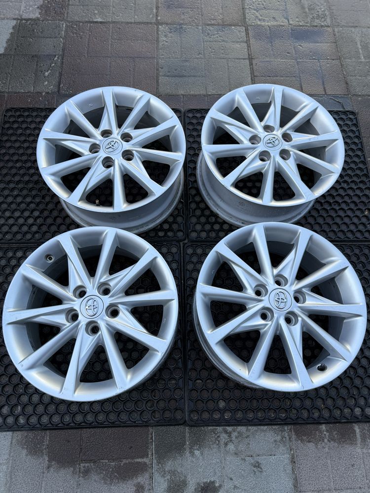 Оригінальні диски Toyota Camry avensis rav4 Lexus is es 5 114,3 r17