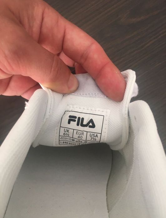 Мужские кожаные кеды кроссовки Fila размер 40