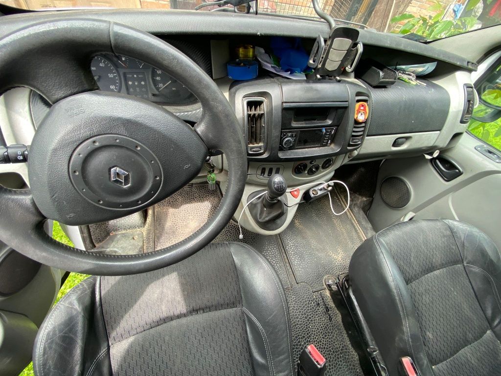 Renault trafic long