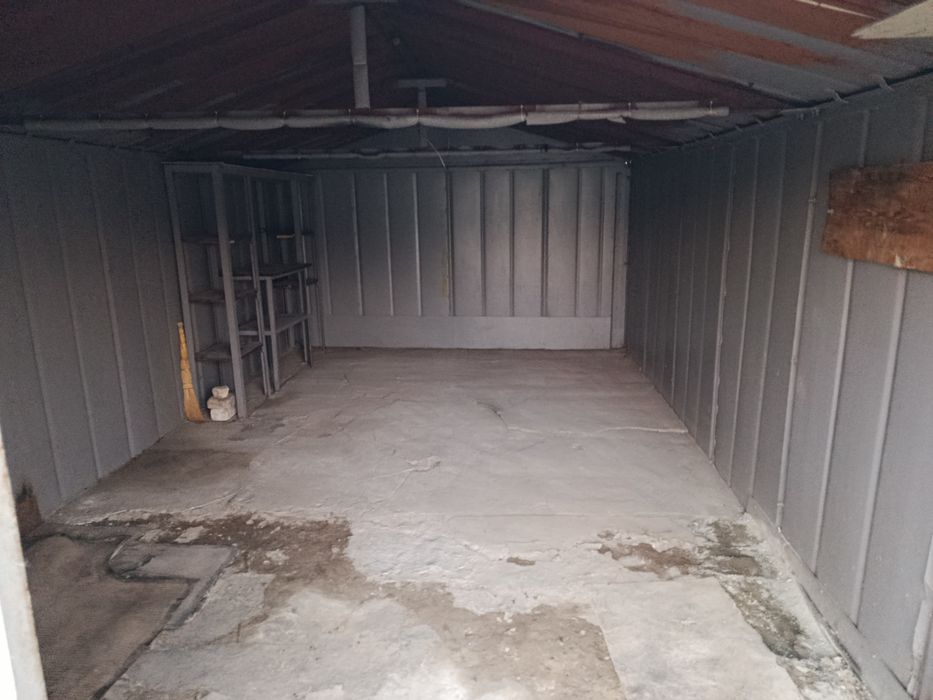 Гараж в аренду на Пионере