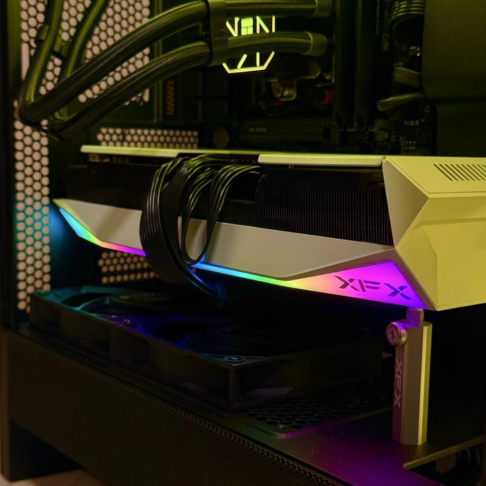 Komputer gamingowy RX9070XT | RYZEN 7 7800x3d | 32GB DDR5 | ARGB