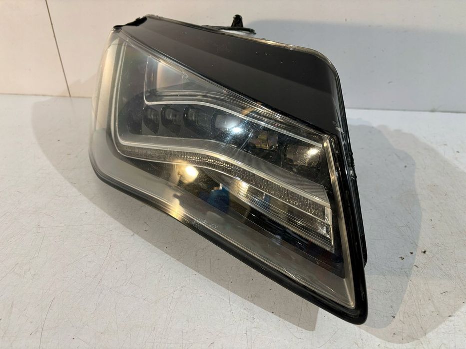 Audi A8 D4 lampa przednia full led prawa - 17469